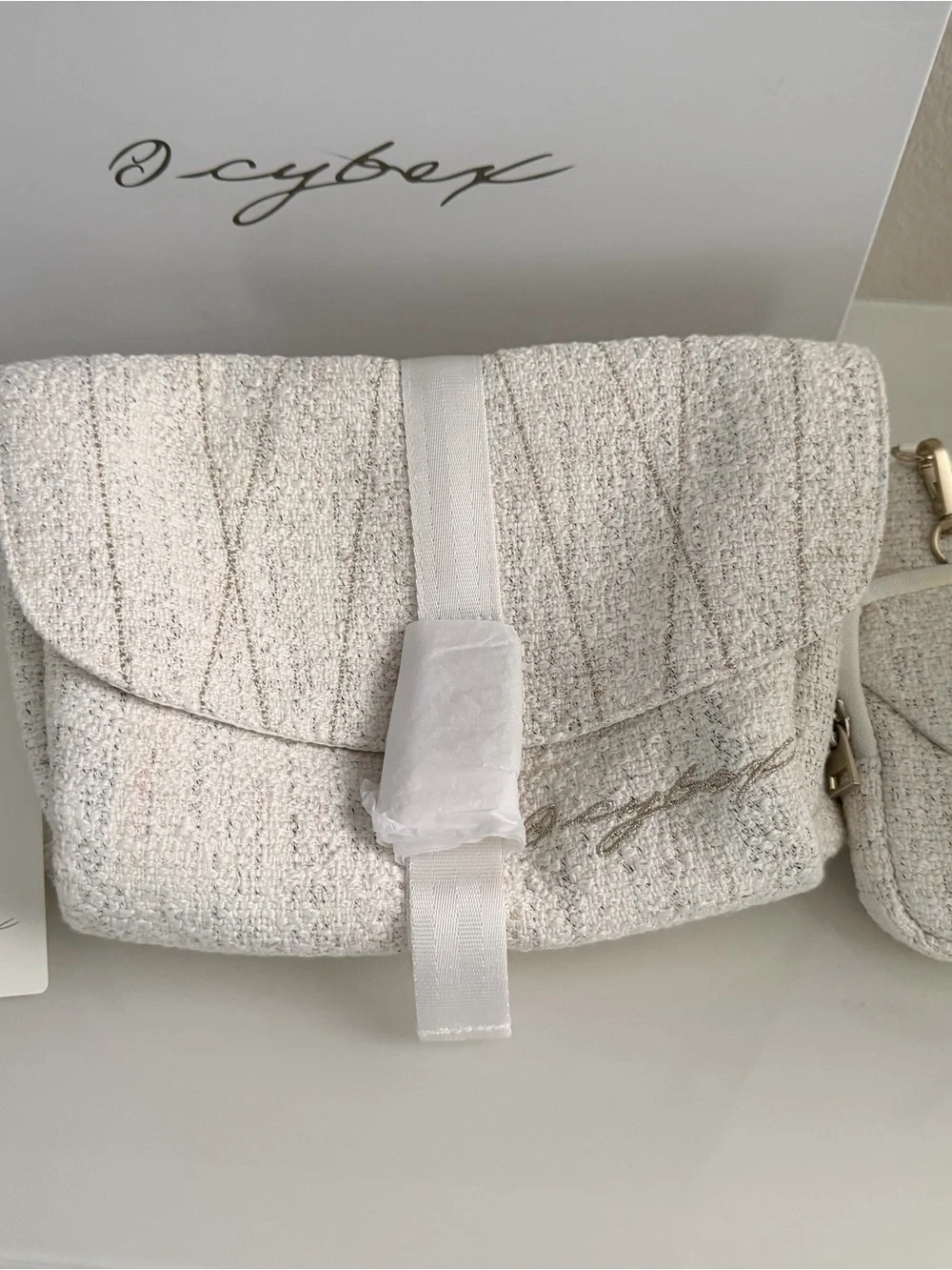 Cybex belt bag  Cream Quilted